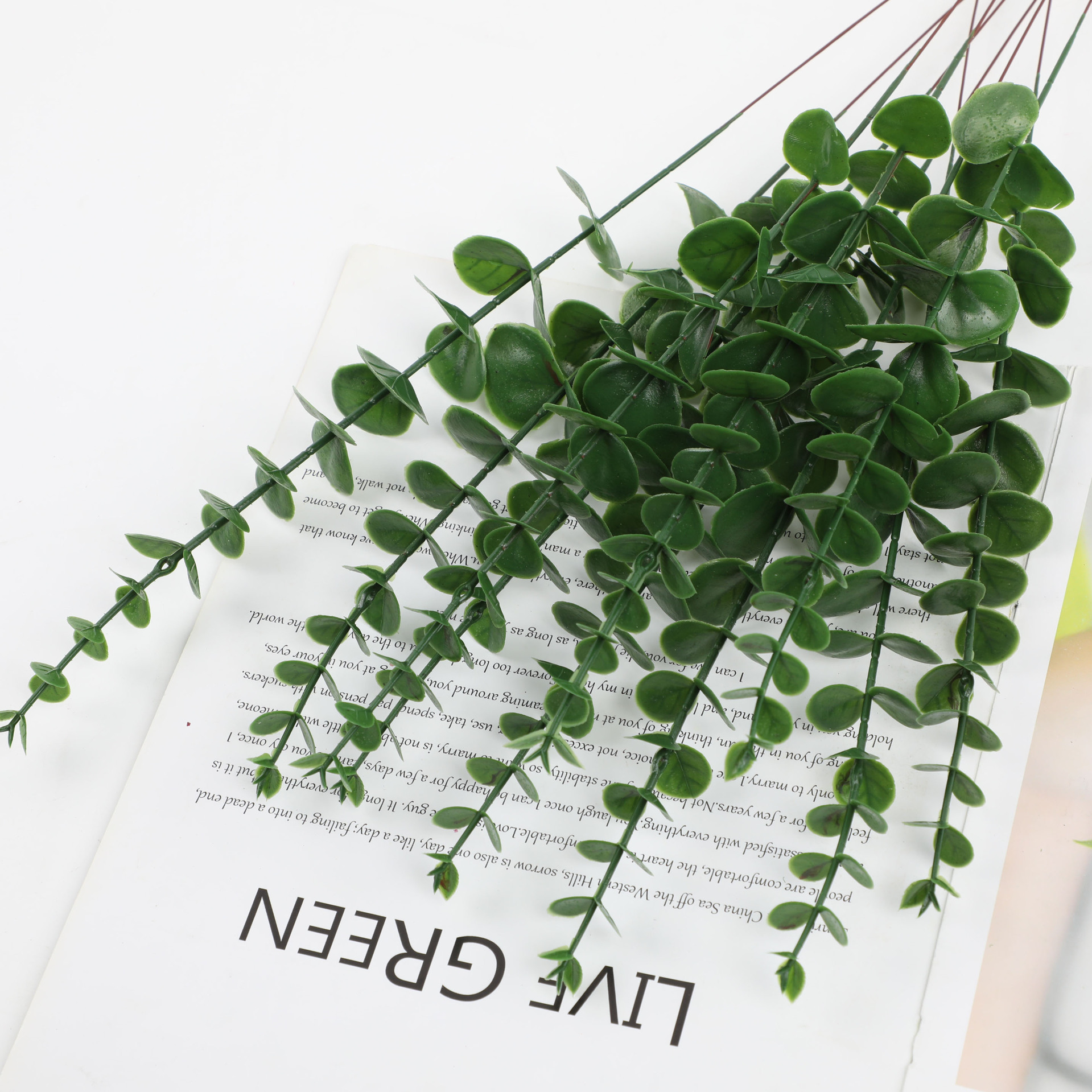 尤加利叶仿真绿植单支婚庆家居装饰假花配件桉树叶园艺摆件批发详情5