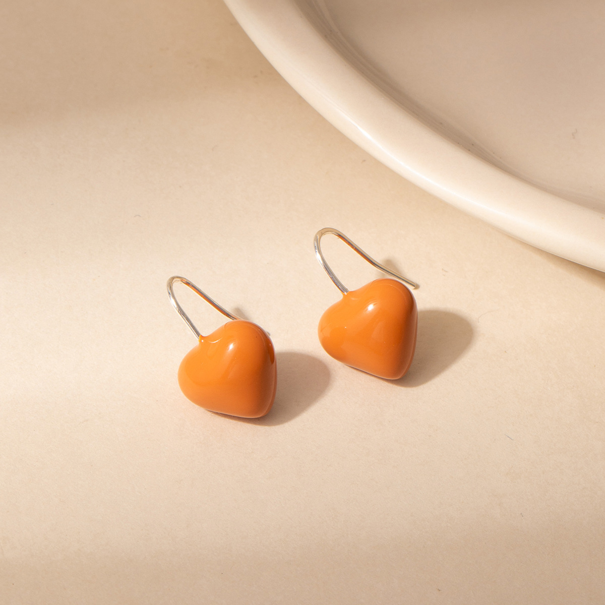 韩系多巴胺彩色滴釉立体爱心耳钩简约甜美精致时尚潮流百搭耳饰女详情8