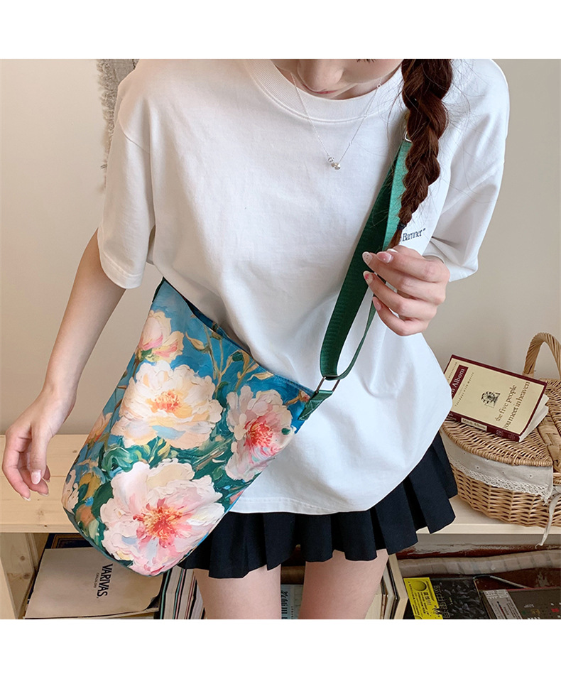 大容量国风印花水桶包女创意花卉个性手提单肩包设计感休闲斜挎包详情40