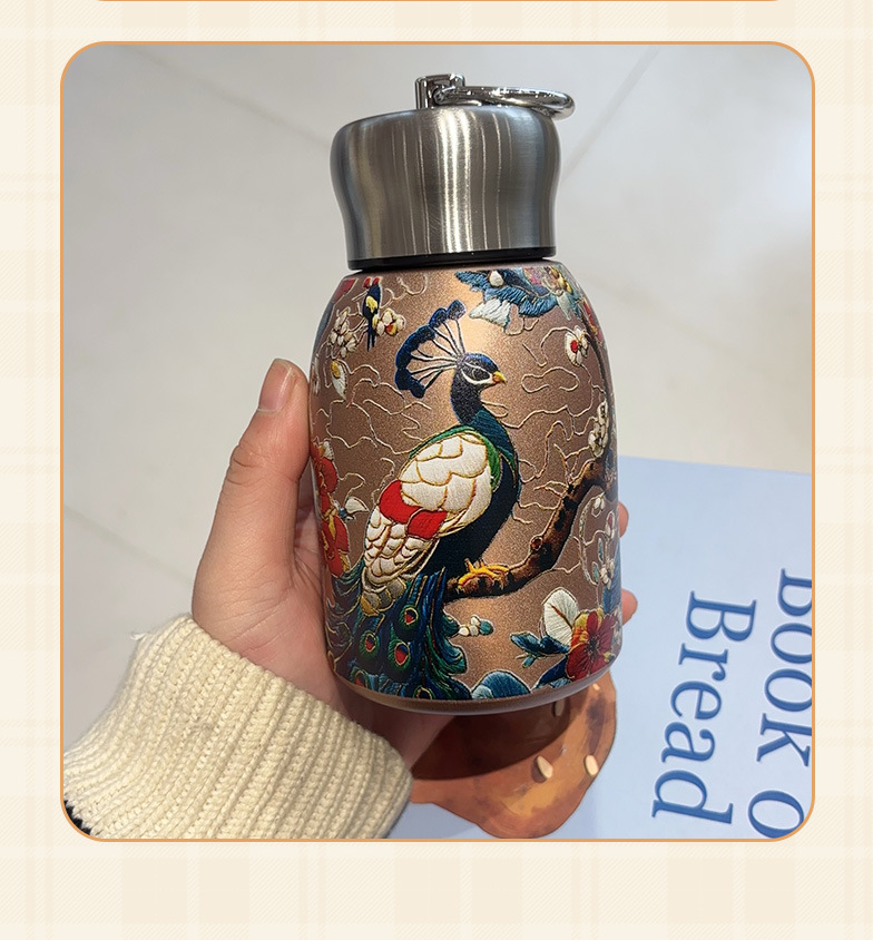 小胖丁国潮复古金蝴蝶孔雀便捷女士提环创意高颜值保温时尚礼品杯详情21