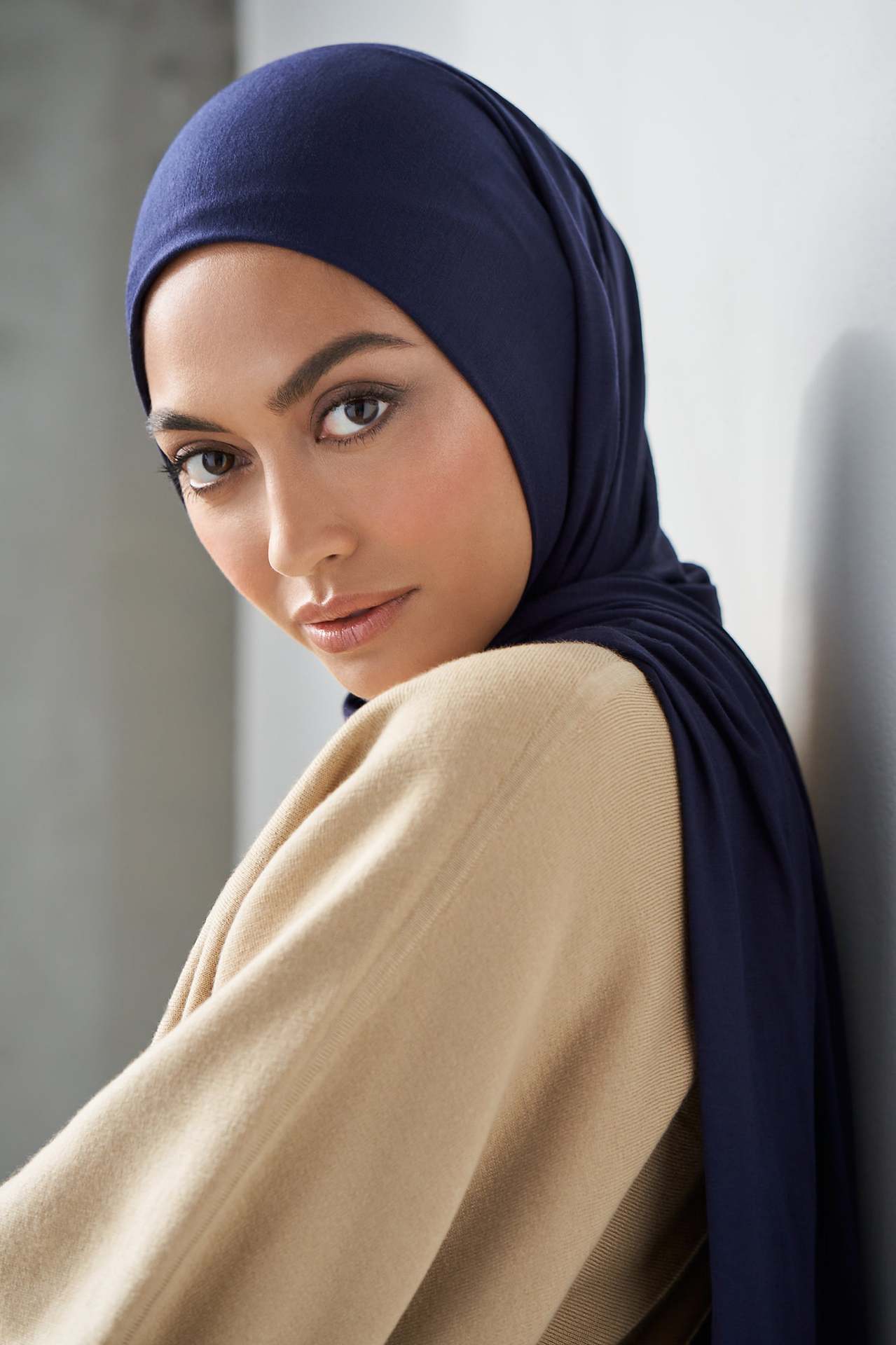 High-quality solid color modal rolled-up mercerized cotton scarves, shawls and headscarves for cross-border Middle East Jerseyscarf pic 15