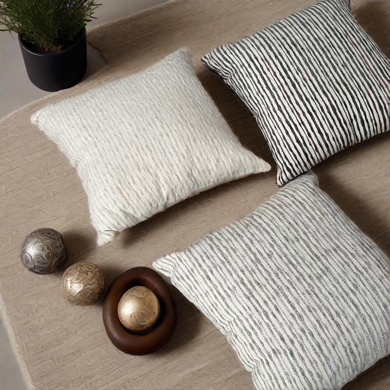 ins风加厚雪尼尔肌理条纹抱枕套客厅沙发床上靠枕飘窗靠枕腰枕详情9