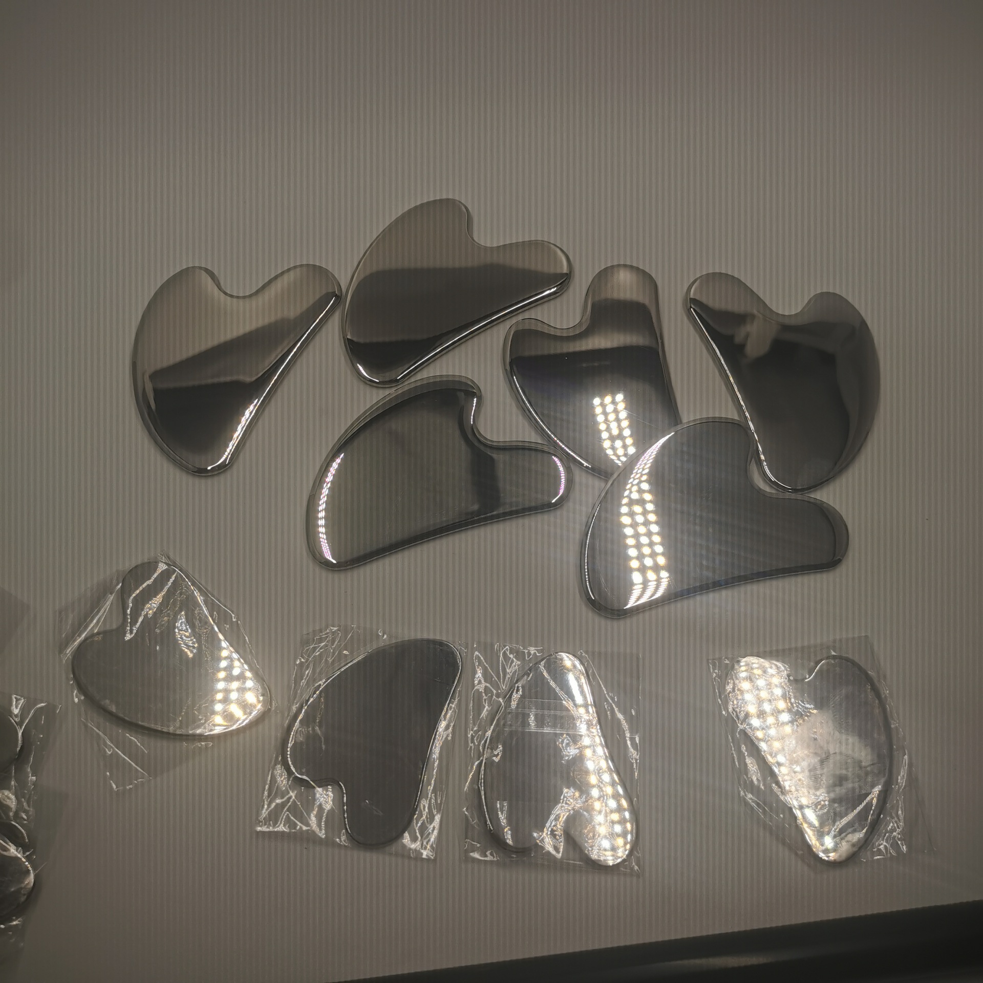 刮痧板不锈钢刮痧金属脸部心形提拉手指板大号紧致片按摩工具肩颈详情11