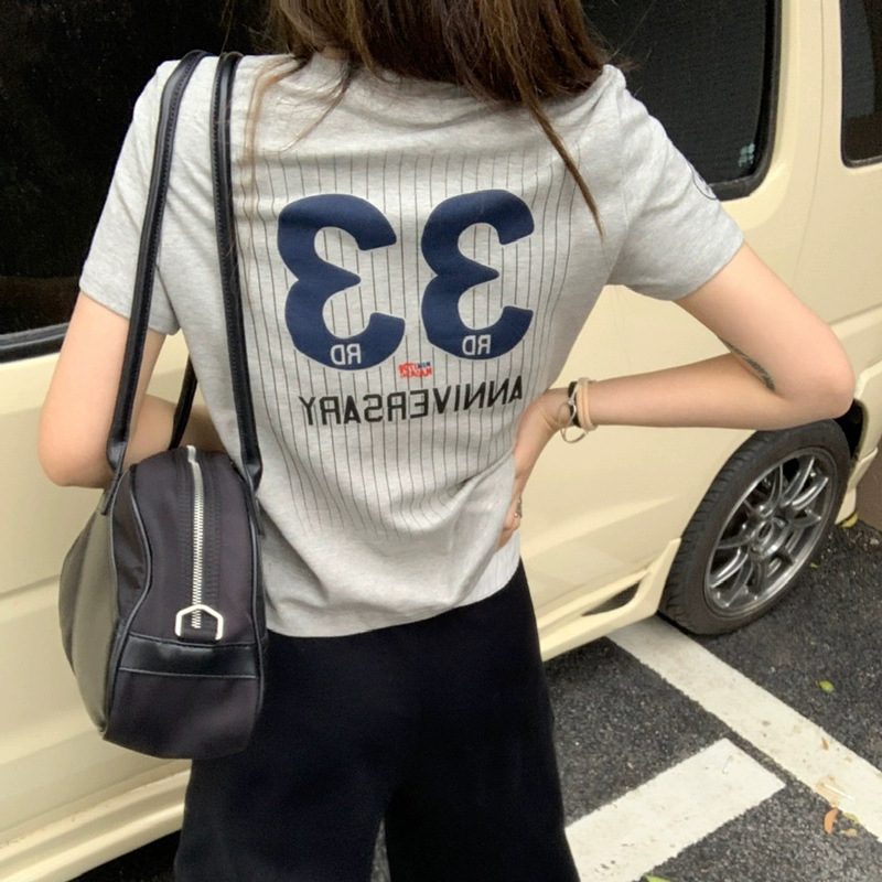 韩国小众潮流休闲运动风33号前后印花竖条字母显瘦正肩短袖T恤女详情10