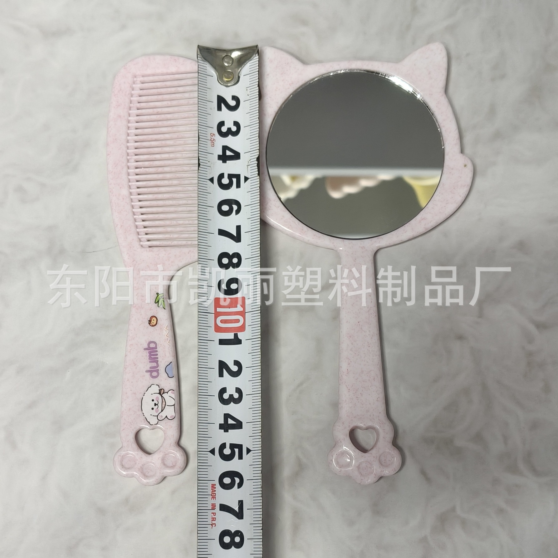 批发新款猫耳熊耳手柄镜便携卡通化妆镜梳子镜梳套装塑料镜子梳子详情8