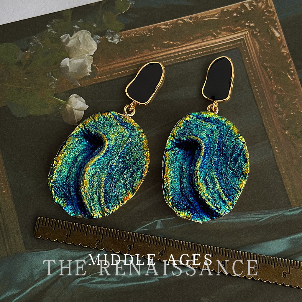 Vintage Light Middle Age [Xisha Islands] Retro blue and gold earrings, high-end vintage exaggerated earrings pic 5