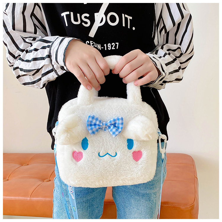 卡通三丽鸥库洛米毛绒包手提化妆公仔包儿童抓机娃娃斜跨零钱小包详情12