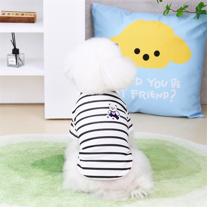 中小型狗狗春夏季新款户外玩耍居家休闲小熊刺绣条纹T恤跨境直发详情15