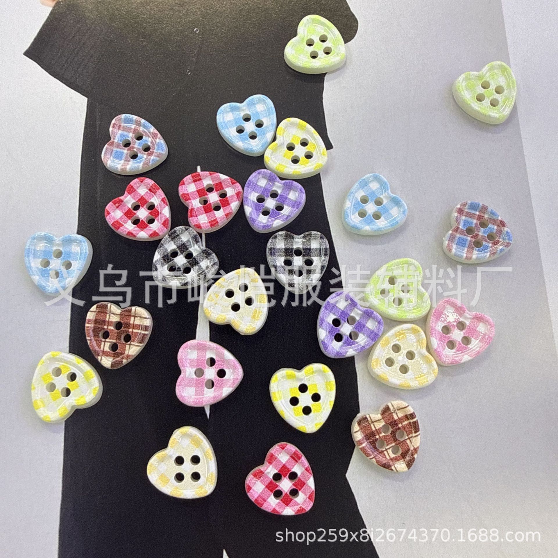New summer ice-transparent checkered heart button diy handcrafted material clothing accessory button with four eyes pic 19