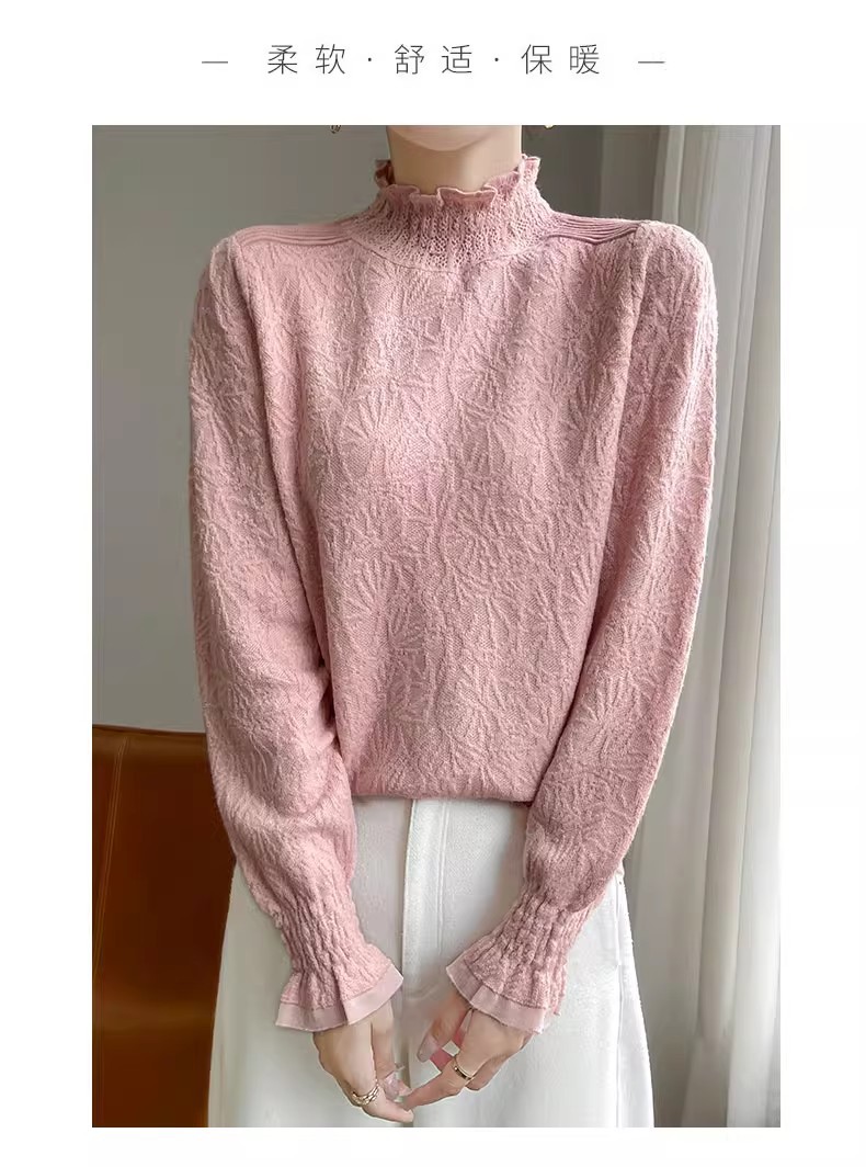 The 2025 autumn/winter new style lace and black ear-trimmed semi-high neck base layer for women is super stylish. Pair it with an A9325 sweater pic 9