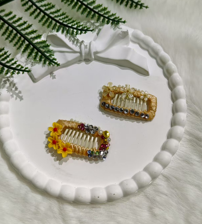 New pet hair clips, handcrafted pet hair accessories, fashionable dog and cat hair clips, headwear, pet accessories pic 15