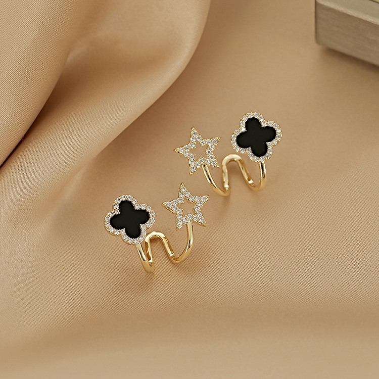 s925 Silver Needle black four-leaf clover fashionable and simple stud earrings, a niche design for women, exuding a sense of high-end, stylish and light luxury pic 8