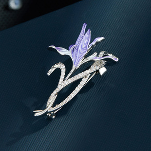 Exquisite pink magnolia flower brooch for women, fashionable and elegant enamel craftsmanship, high-end freshwater pearl brooch, traditional Chinese style brooch pic 6