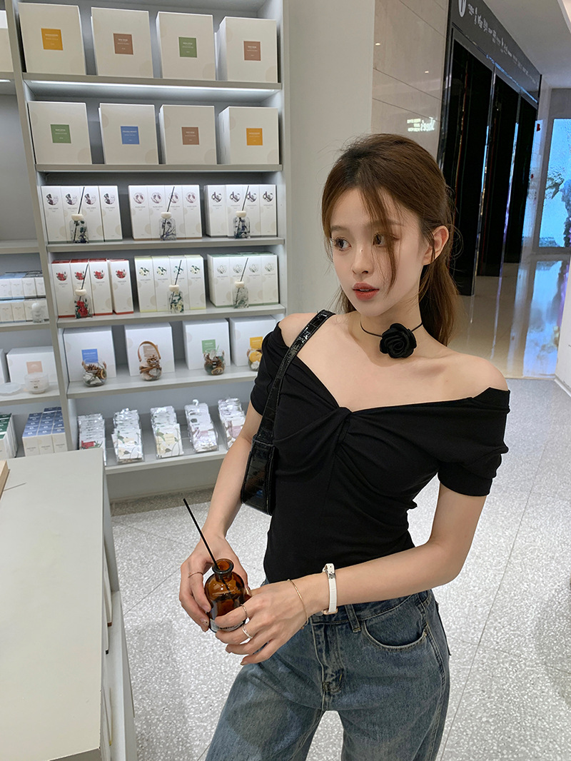 雅姿欣设计感白色短袖T恤两穿修身辣妹百搭显瘦内搭上衣女一字肩详情18