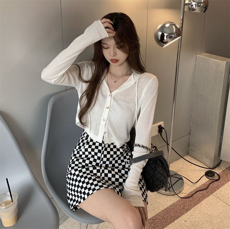 软糯连帽长袖开衫短外套女2023新款秋季懒惰风修身短款打底衫上衣详情36
