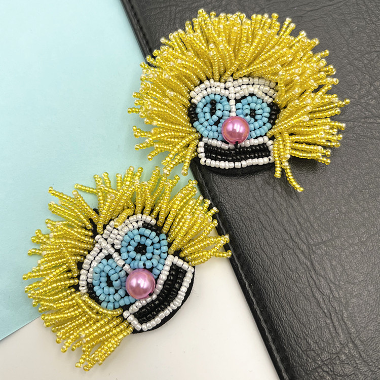 Customized hand-sewn flower rice beads, clown beading accessories, clothing accessories, DIY heavy industry fabric stickers pic 1