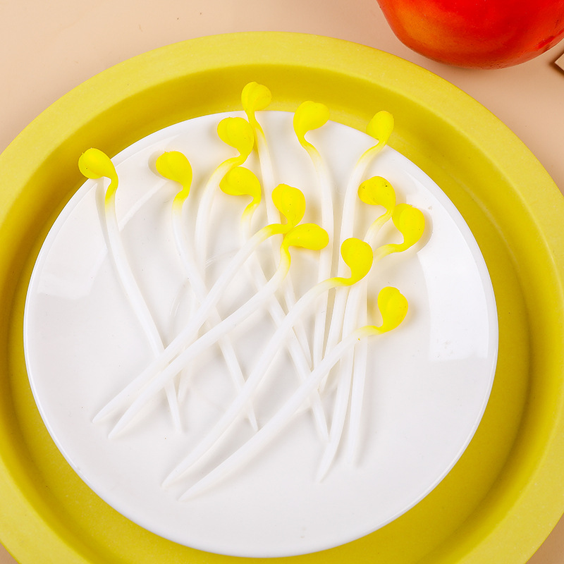 The new cross-border elastic stress-relieving toy tpr bean sprout stretching simulation yellow bean sprout diy stress-relieving pull little bean sprout pic 5