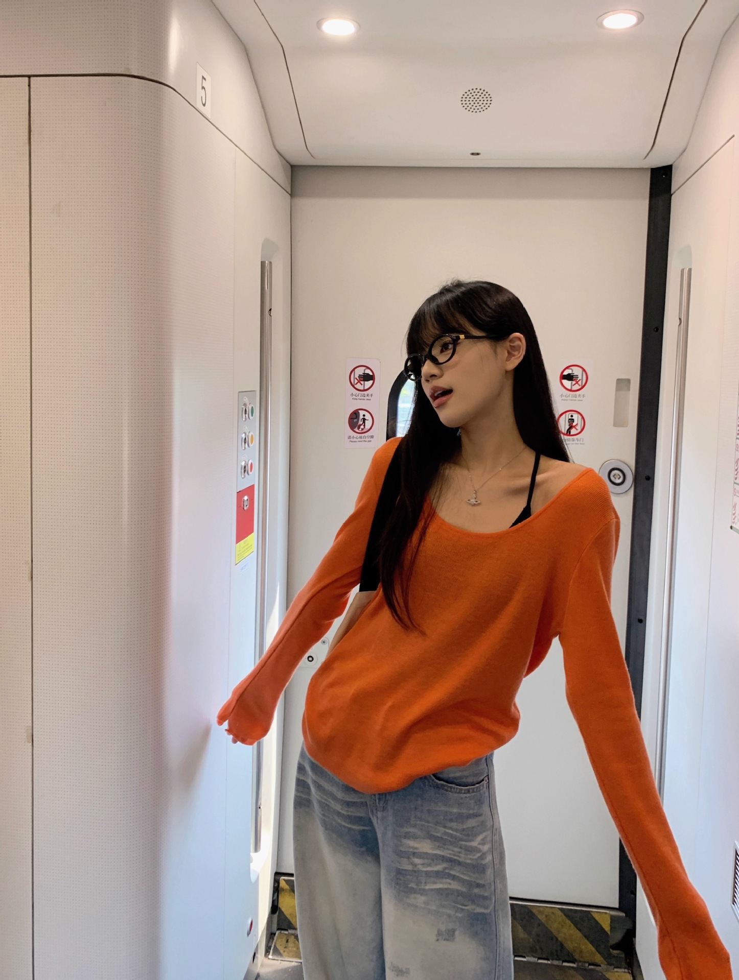 2025夏纯欲橘色薄款长袖防晒罩衫T恤女夏季辣妹宽松休闲露肩上衣详情13