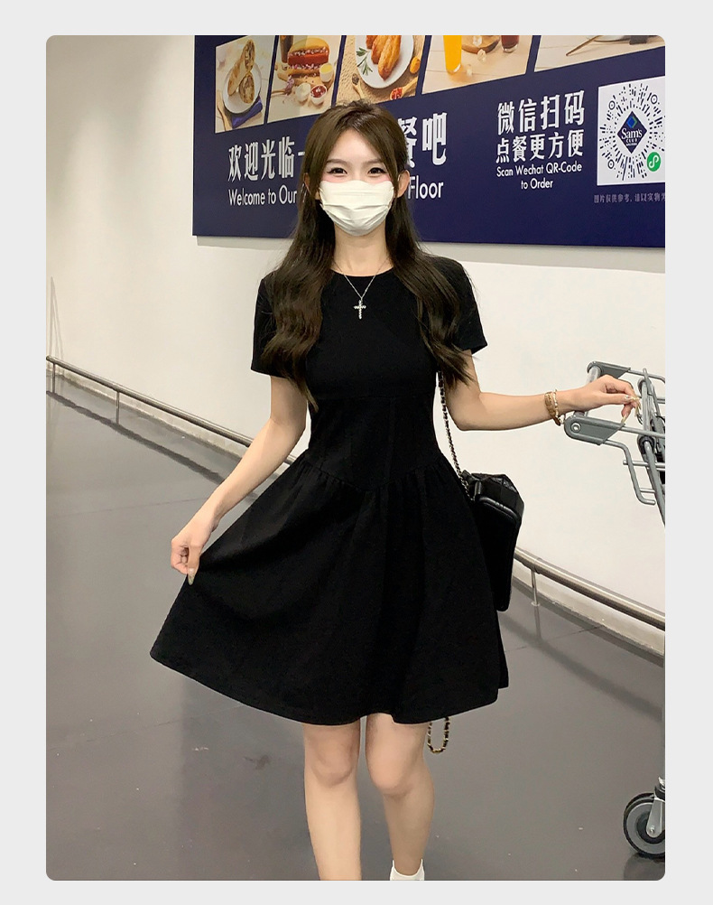 小黑裙鱼骨掐腰女2024超火夏天小个子短裙裙子辣妹高级感连衣裙详情17