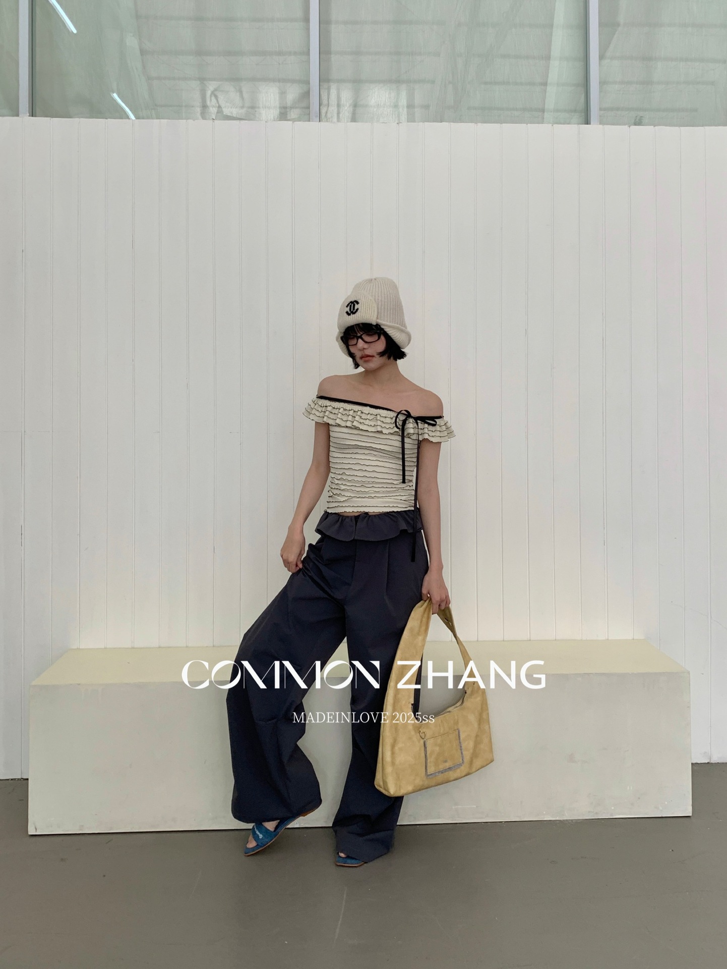 CZ ZHANG Summer French lace one-shoulder off-the-shoulder, contrasting color striped waist-cinching slim shirt B23795 pic 32