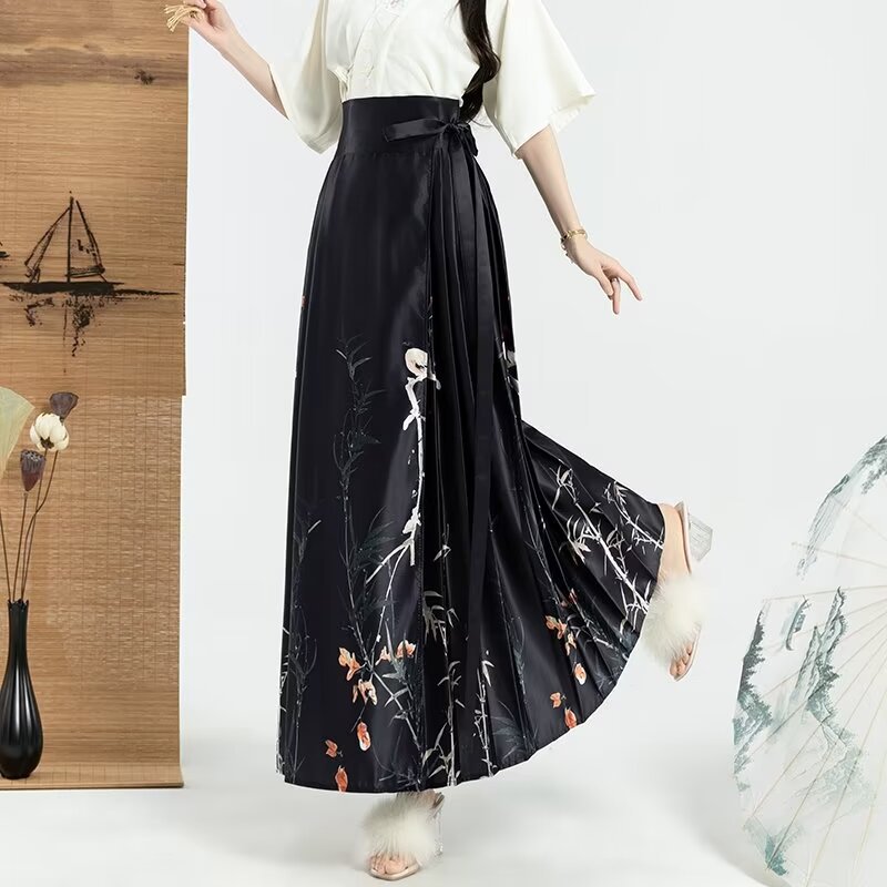 New Chinese-style horse face dress for women in spring 2024, one-piece long dress, A-line hip-covering pleated half-length dress, Chinese trend pic 8