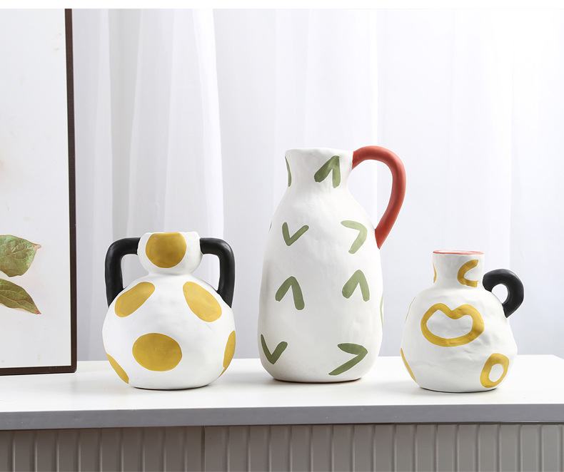 2026 Niche cream-style ceramic milk pot, vase and flower vases, high appearance level, living room flower arrangement set, light luxury for homestay pic 12