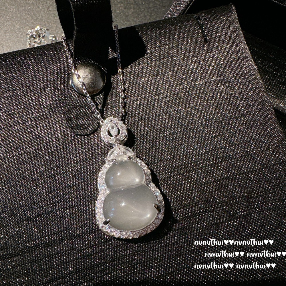 Lychee frozen white chalcedony gourd gemstone pendant necklace, water and water beautiful concubine smiling chalcedony Buddha necklace pic 19