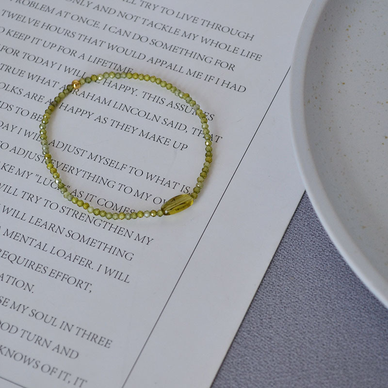 法式小众设计夏日清新橄榄绿色闪亮锆石串珠叠戴混搭简约弹力手链详情4