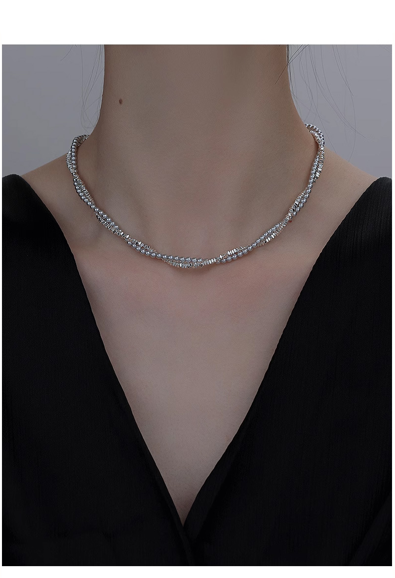 Double-layer stacked silver pearl necklace accessory for women, a light luxury and niche collarbone chain with a high-end look pic 13
