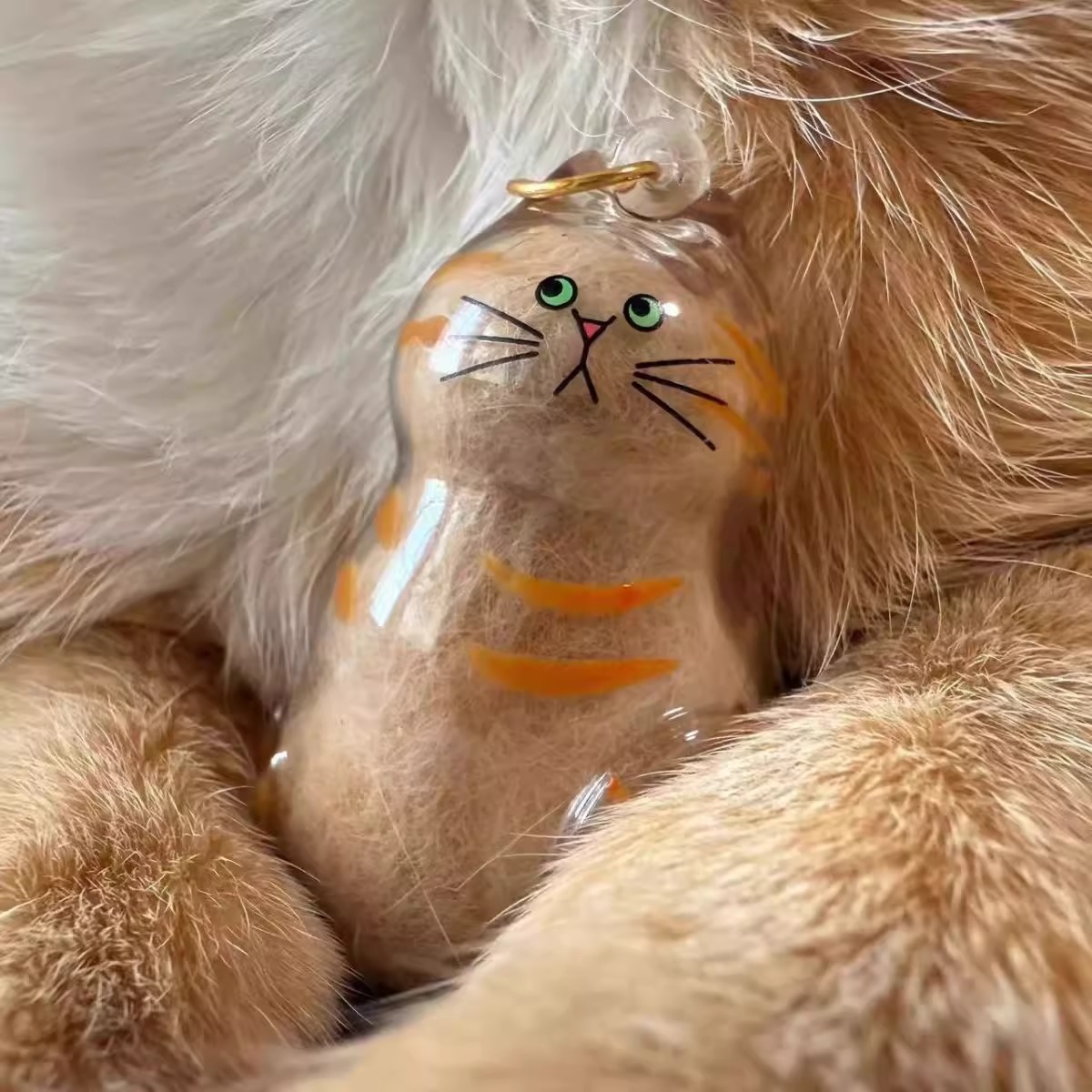 透明猫型猫毛收纳吊饰扭蛋猫咪毛发存放胶囊纪念包钥匙扣包挂件详情7
