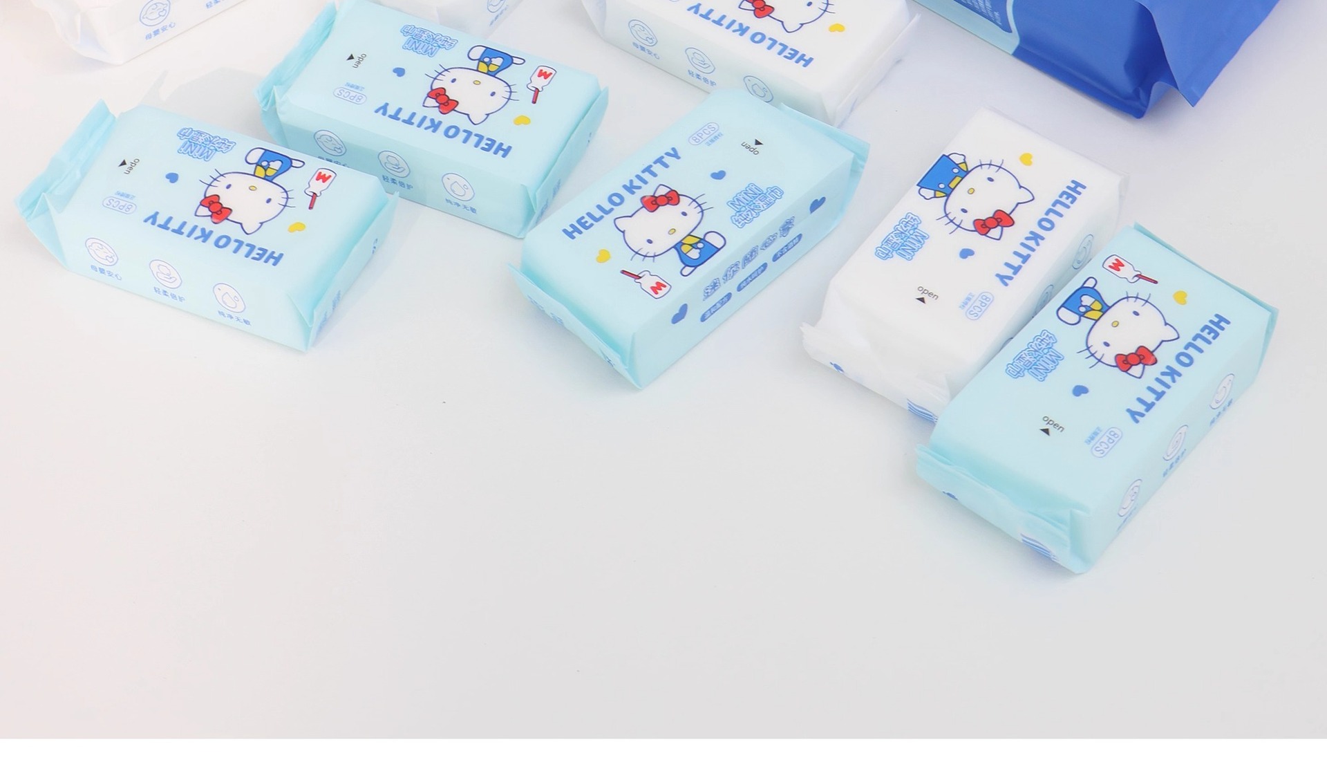 三丽鸥正版授权婴儿手口湿巾KT蓝纯水湿巾凯蒂猫可爱少女心湿巾详情9
