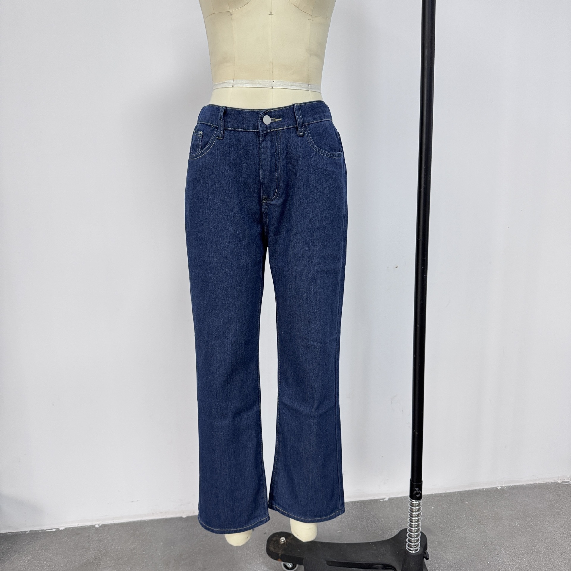 New high-waisted wide-leg jeans for women from Europe and America are slimming, straight-leg and versatile, with a retro American drape pic 13