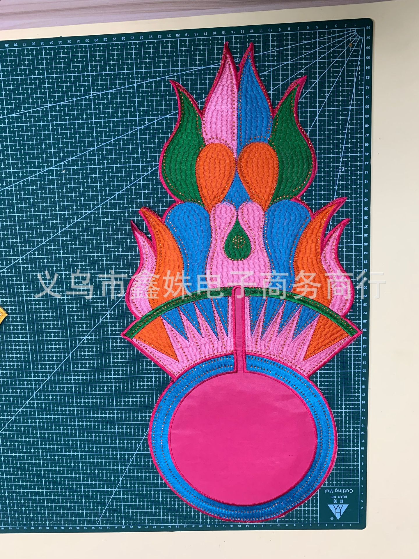 Best-selling stage costume accessories with irregular-shaped embroidered circular collars pic 4