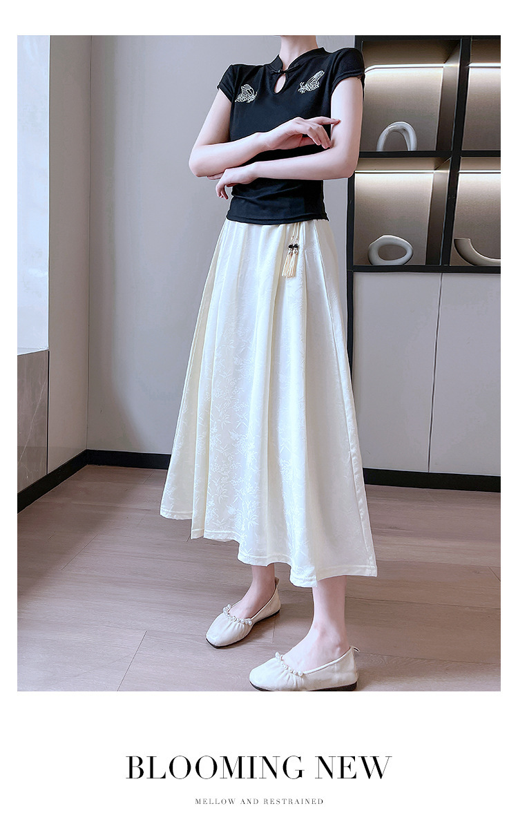 New Chinese-style satin skirt for women in spring and summer, gentle, high-waisted, slimming, large swing, retro jacquard, Chinese-style horse face skirt, Chinese trend pic 34