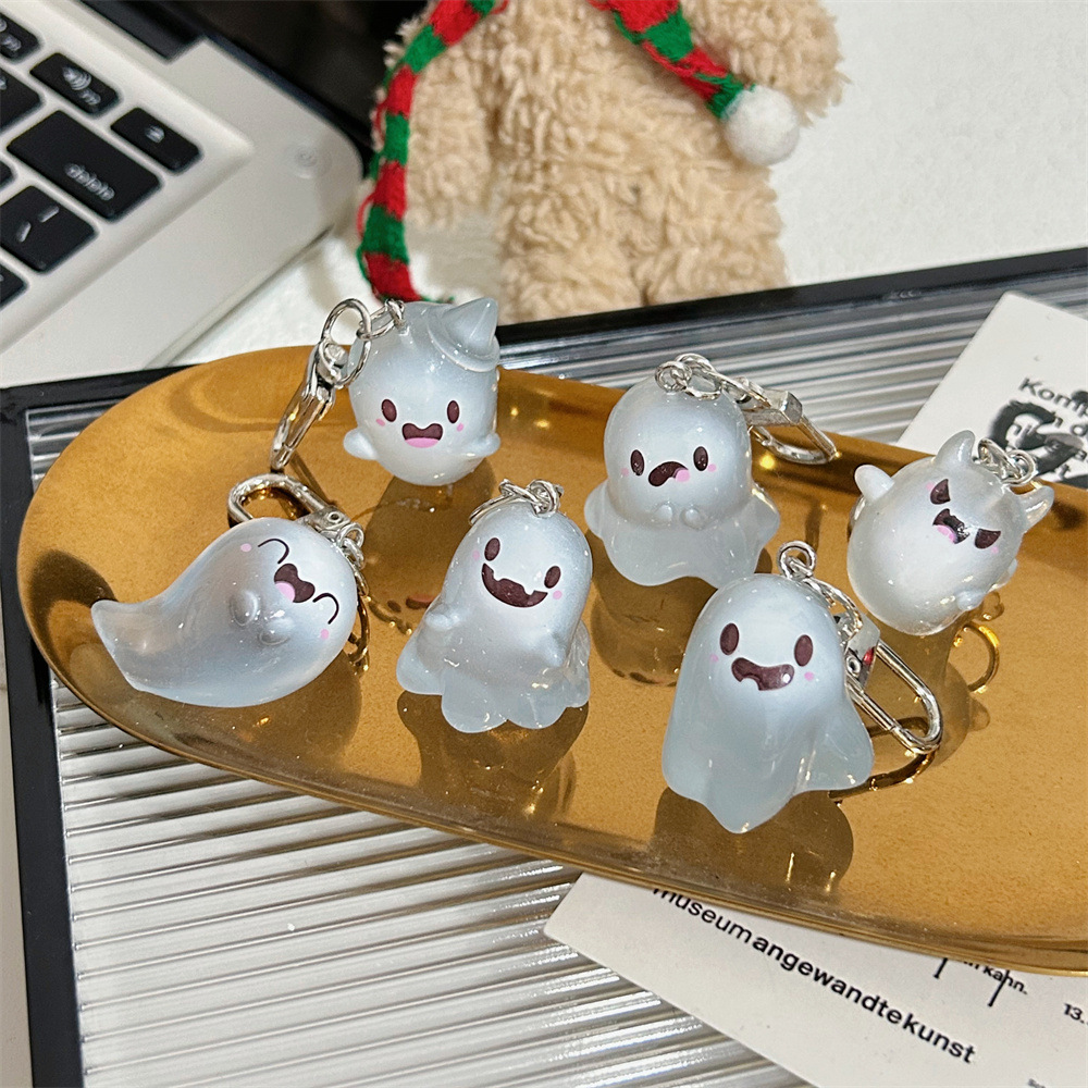 Creative and cute glow-in-the-dark little ghost keychains, funny three-dimensional Halloween dolls, schoolbags, pendants, and ins accessories pic 5