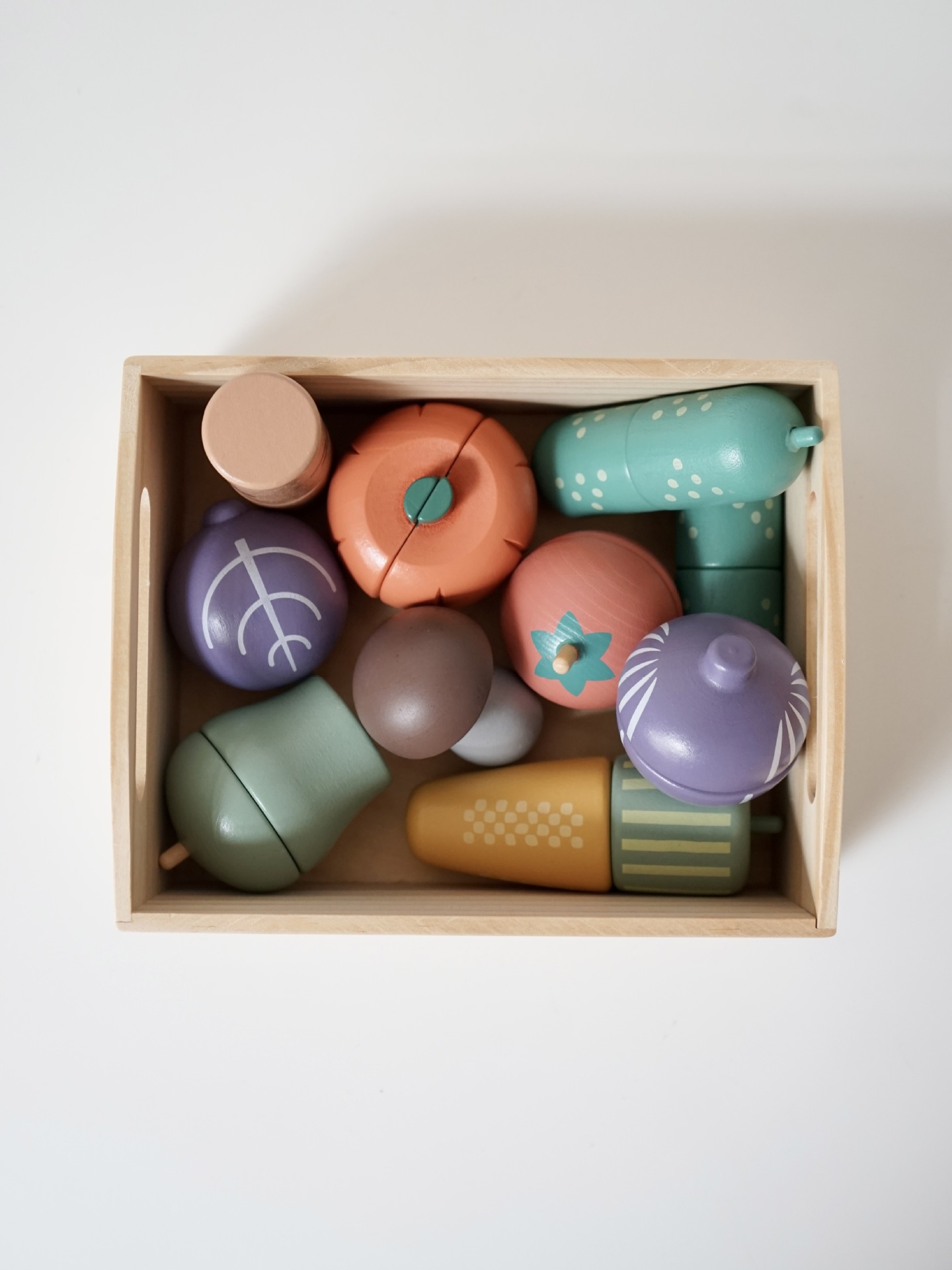 CE/CPC Wooden Magnetic Vegetable and Fruit Cutting Fun Meal Set, Wooden box set, Solid wood cutting board and Cookware set pic 17