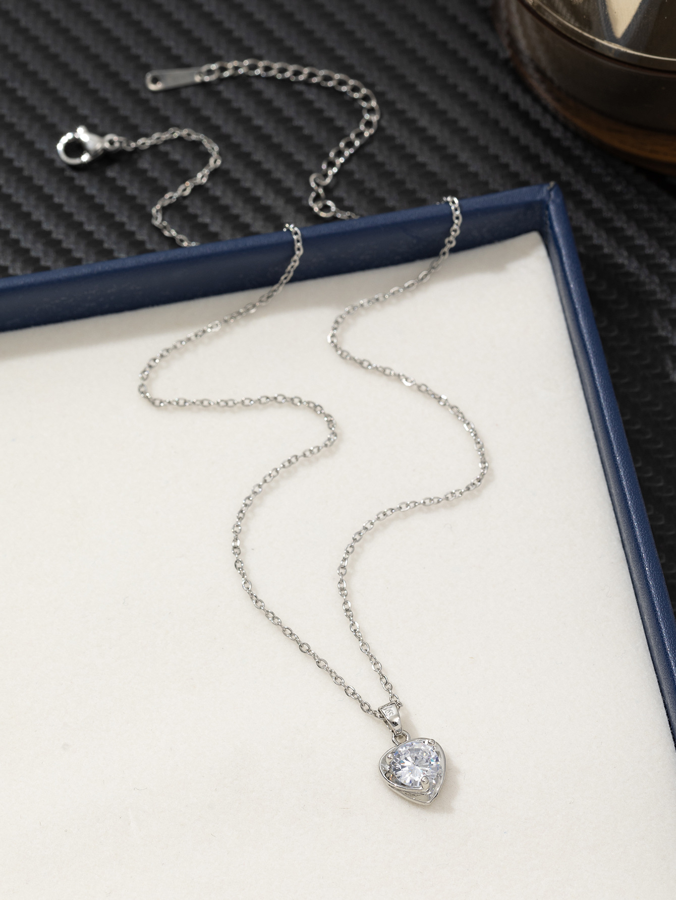 跨境合金锆石爱心花朵海豚简约百搭高级感吊坠项链锁骨链女批发潮详情13