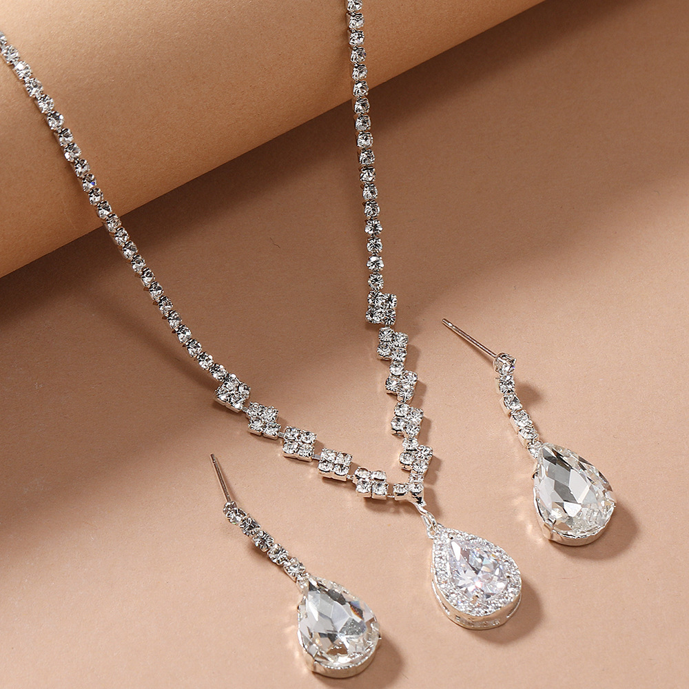 Nuevo producto explosiva novia europa y Estados Unidos cross-border jewelry wholesale/brilliant strass zircon angel tears drop collar ears pic 14