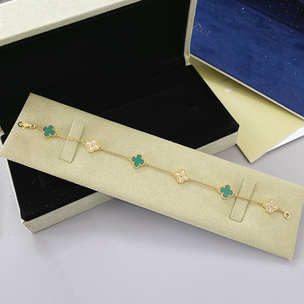 v金高版本厚镀18k金迷你五花六花四叶草手链不掉色高级感红玛瑙详情51