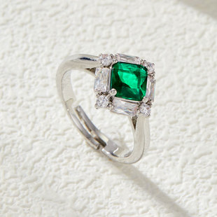 A niche and high-end round zircon open ring with adjustable colors in pink, yellow and white, a fashionable and versatile index finger ring pic 3