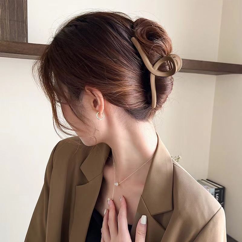 发夹女2024年新款超大号抓夹后脑勺盘发鲨鱼夹发量多发卡夹子头详情7