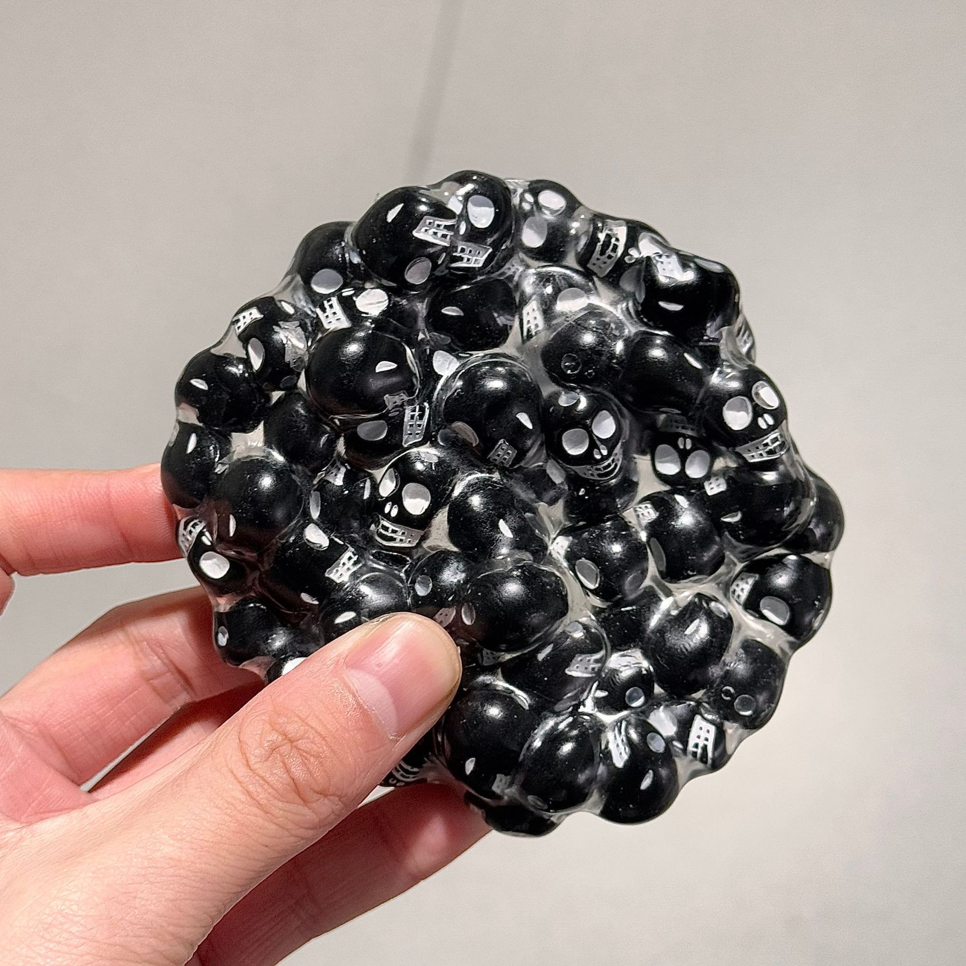 新款骷髅头手作球吵吵球解压玩具创意珠串风水工艺品礼品减压网红款详情5