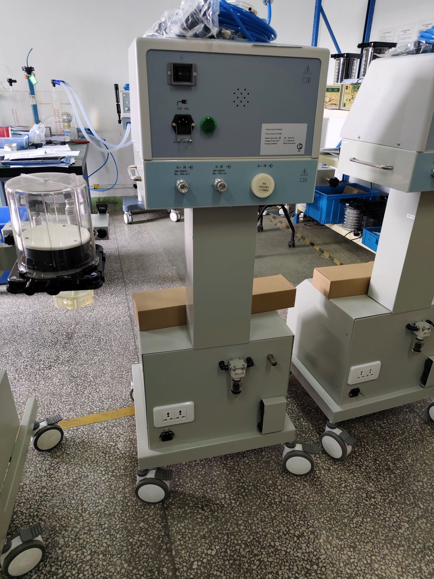 Cross-border exclusive supply PA-700B ventilator trolley with standard air compressor and display screen ventilator pic 11