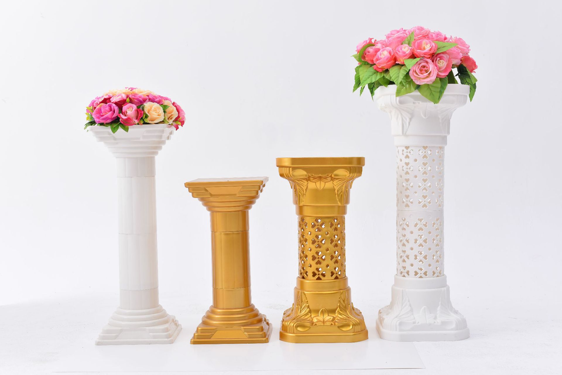 The stage props and ornaments for the wedding hotel are placed with golden plastic Roman Columns and leading decorations, measuring 32.5*32.5*91cm pic 1