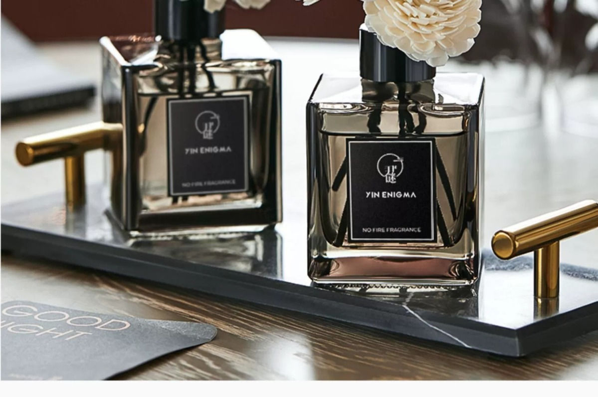 وغرفة النوم المالحة تحتوي على عطر غرفة غرغرغرغرغرغرغرغرغرغرغرغرالغردينيا pic 21