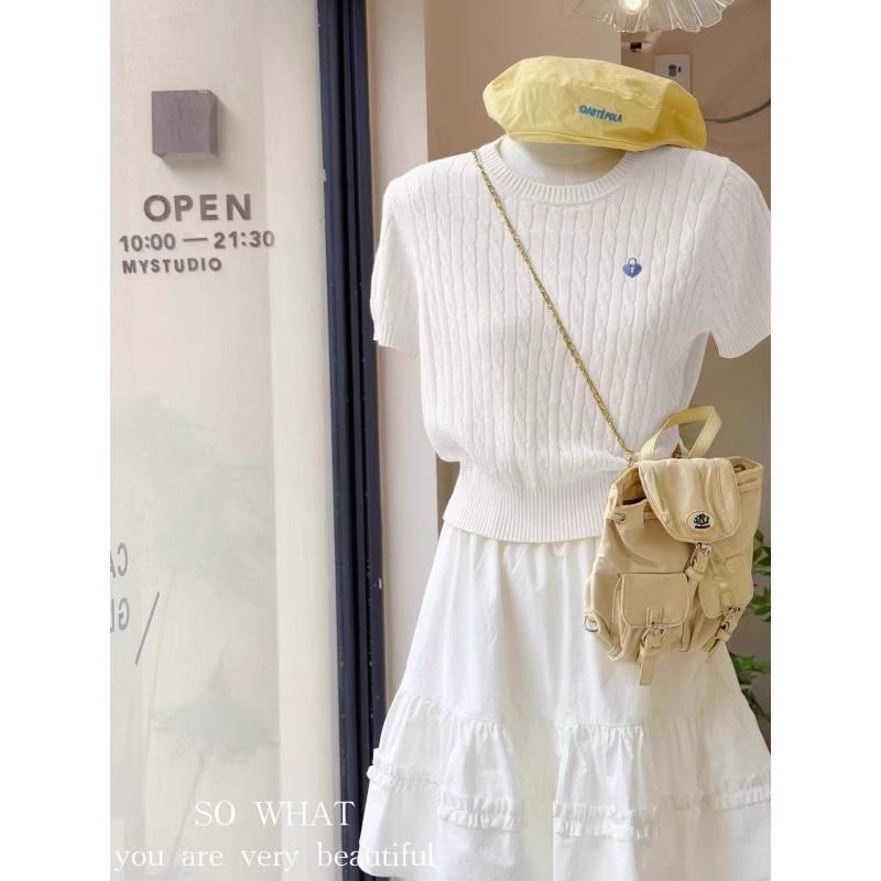 2025冰丝刺绣绞花针织薄款短袖正肩t恤女夏季小个子小众短款上衣详情1