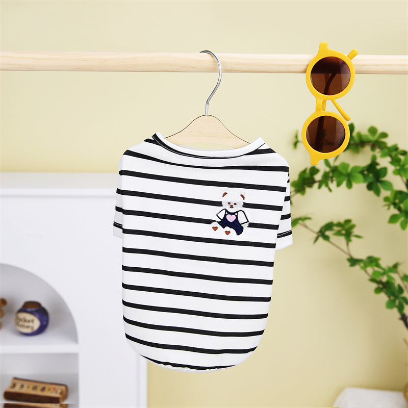 中小型狗狗春夏季新款户外玩耍居家休闲小熊刺绣条纹T恤跨境直发详情2
