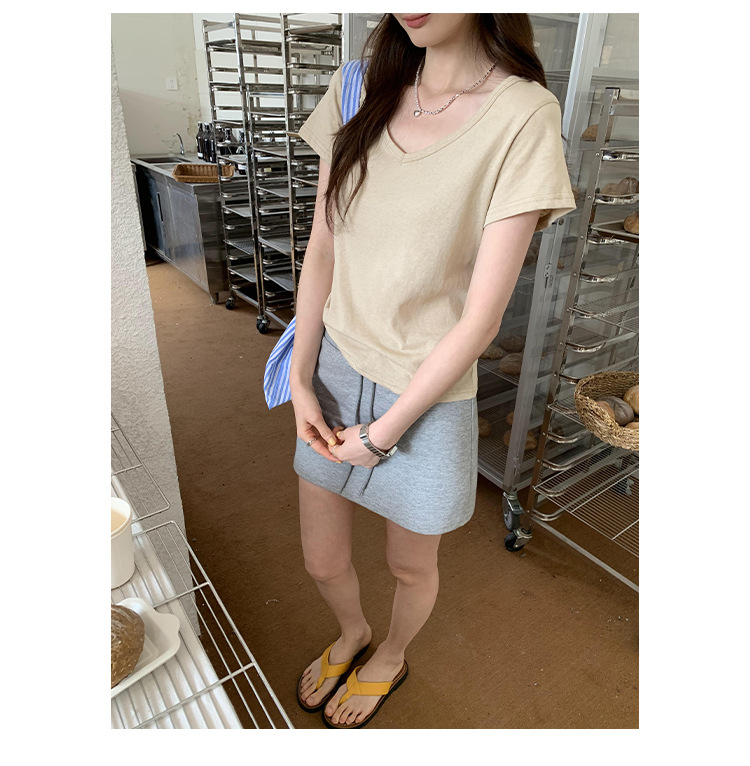 简约百搭V领纯色休闲短袖T恤女2024夏季新款轻薄透气宽松显瘦上衣详情20