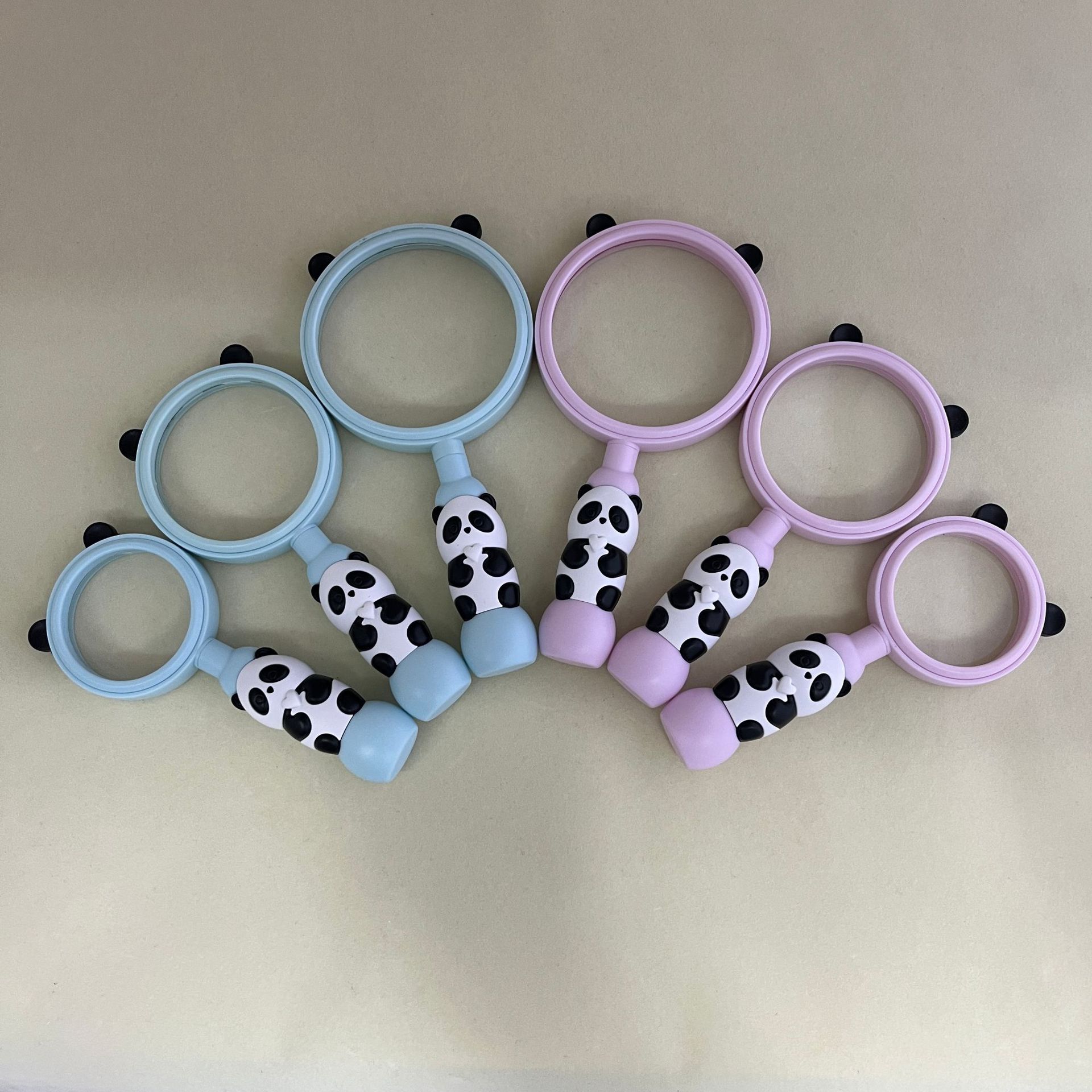 新款塑料卡通彩色8375熊猫图案放大镜学生教学礼品放大镜直径75MM详情8