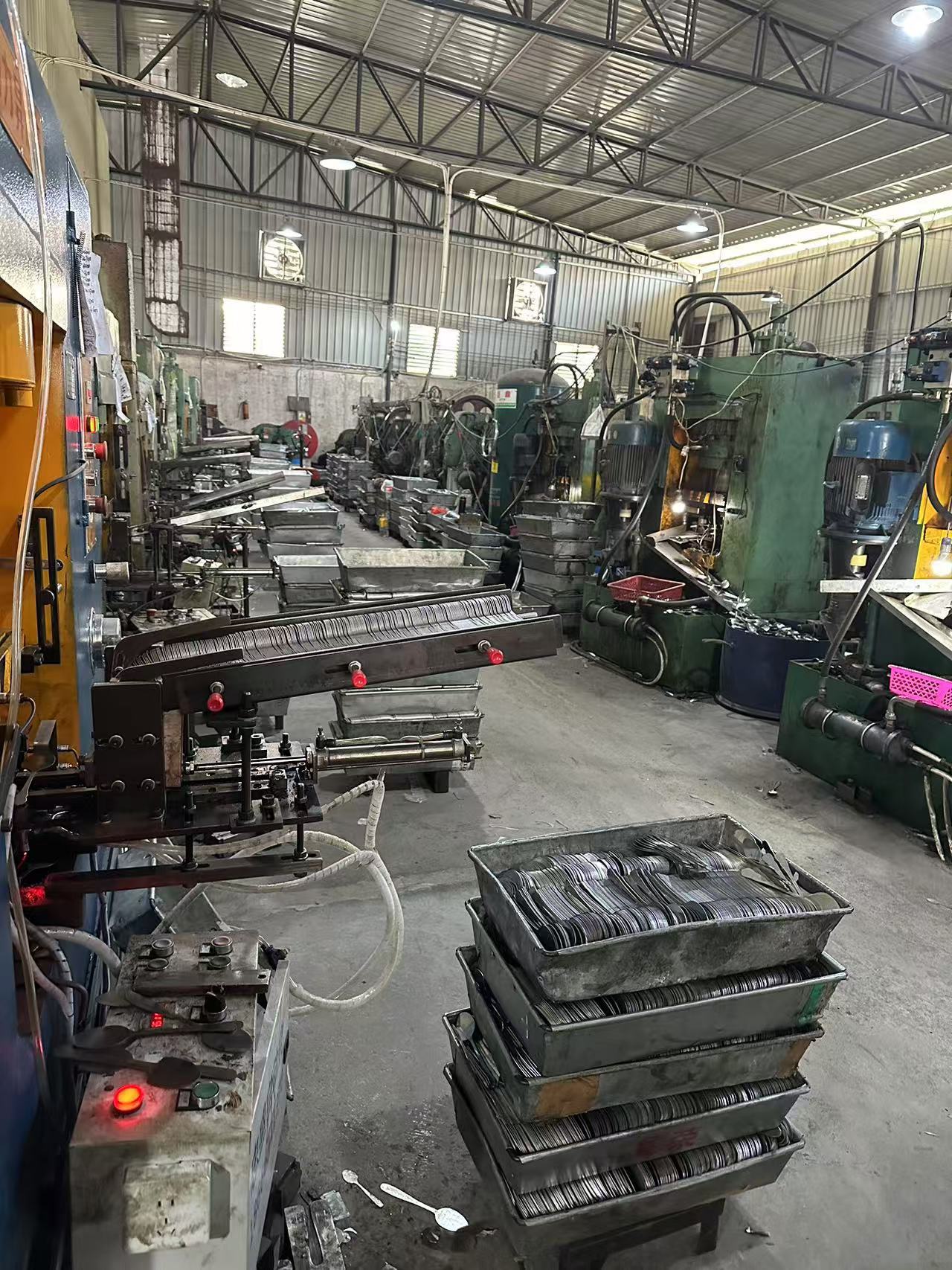 食品级不锈钢勺子泡面叉子家用餐具勺子叉子高级感加厚不锈钢餐具详情16